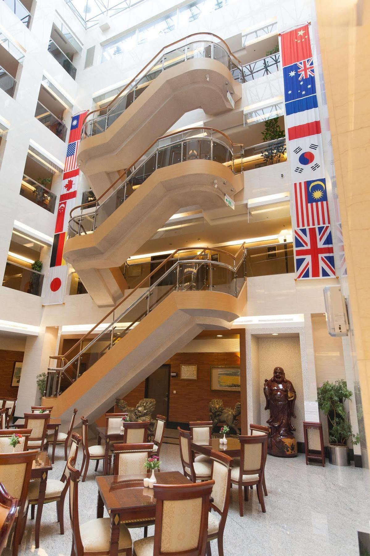 Check Inn Select Taipei Nangang מראה חיצוני תמונה